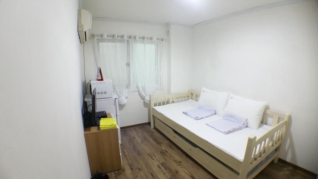 24 Guesthouse Sinchon Hongdae سيول المظهر الخارجي الصورة