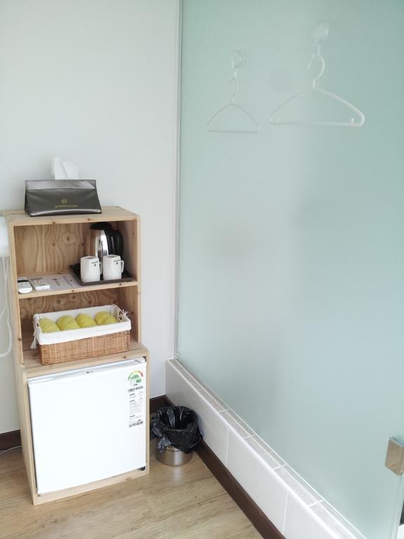 24 Guesthouse Sinchon Hongdae سيول المظهر الخارجي الصورة