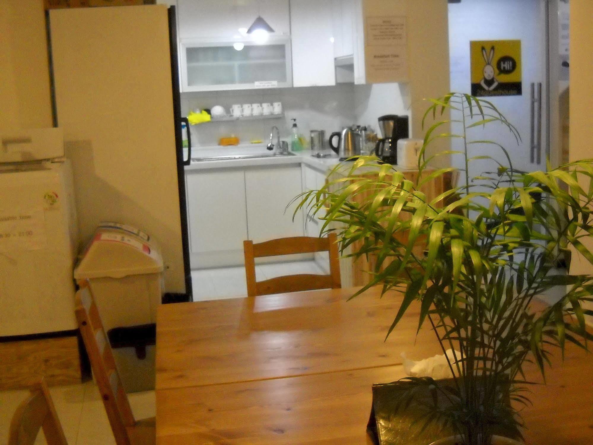24 Guesthouse Sinchon Hongdae سيول المظهر الخارجي الصورة
