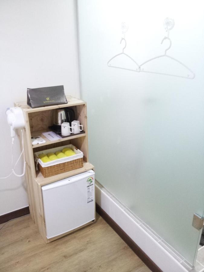 24 Guesthouse Sinchon Hongdae سيول المظهر الخارجي الصورة